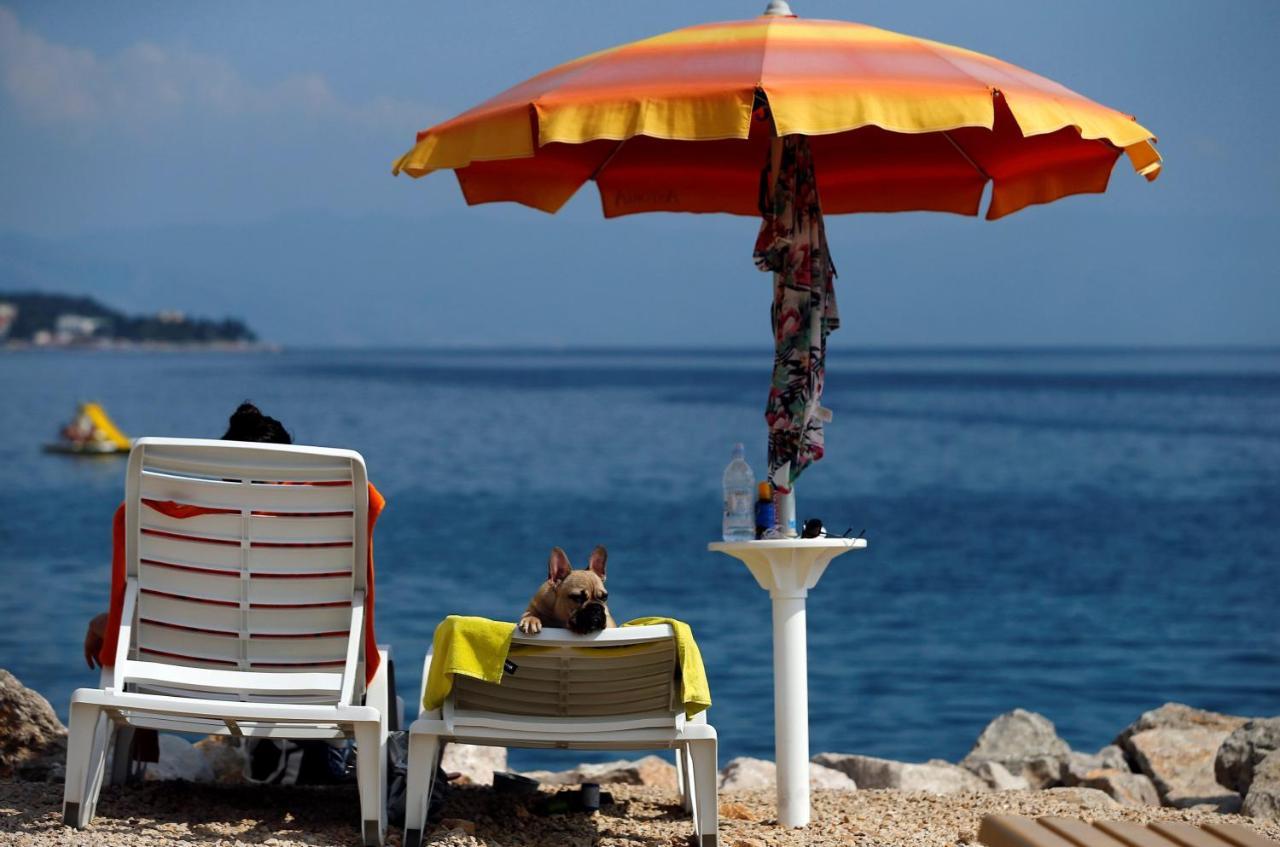 La Villa - Beach House & Rooms Crikvenica Exterior foto